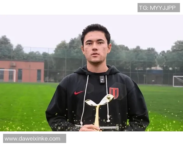 楚阿梅尼的崛起与挑战：一位新星在足球世界的奋斗历程与未来展望